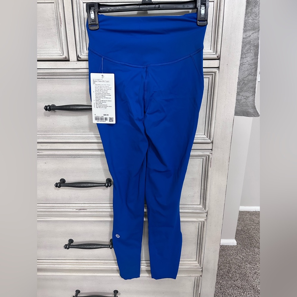 Lululemon Base Pace HR Tight 25” - Picture 2 of 9